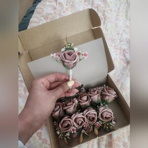 Ling's Dusty Rose And Cream Boutonnieres